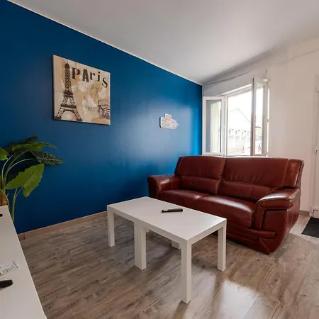 Dom wakacyjny Le Spot De - Maison De Renovee Bouzille